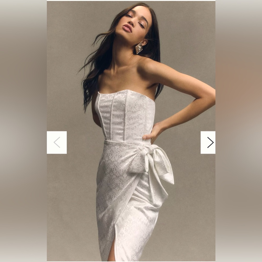 V. Chapman June Corset Front-Slit Gown